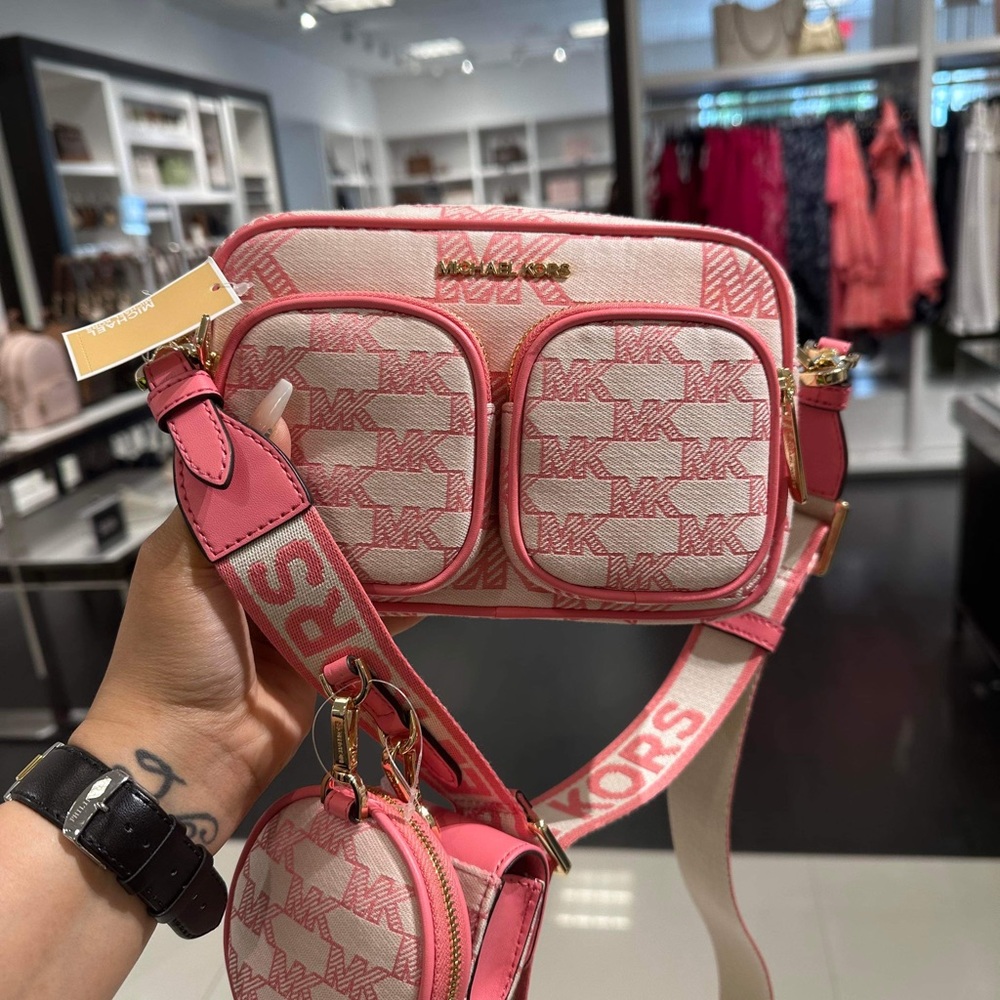 MICHAEL KORS JET SET PURSE CROSSBODY